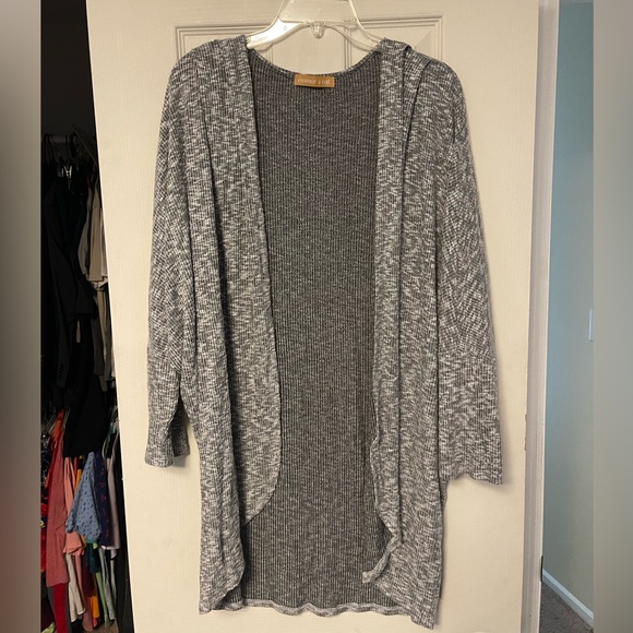 Emmer & Oat Grey Cardigan - Picture 1 of 3